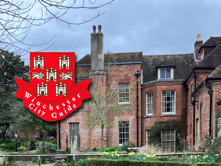 Christmas at Abbey House, Winchester guided tour