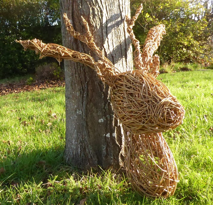 article thumb - willow stag/reindeer head 