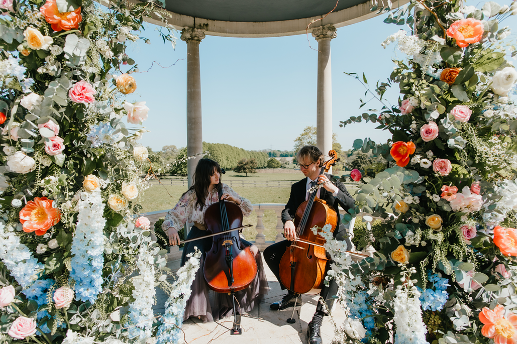 article thumb - The Duettists